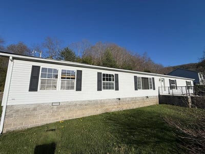 /international/us/202-dixie-dr-bluefield-wv-110107155871/
