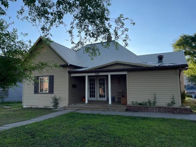 /international/us/605-n-state-st-norton-ks-110101475417/?lang=zh-tw