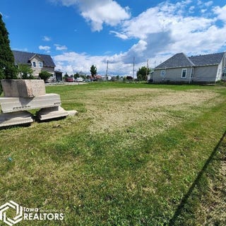 /international/us/619-w-state-street-marshalltown-ia-110099862027/