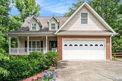 /international/us/220-oak-ridge-lane-ellijay-ga-110101152427/