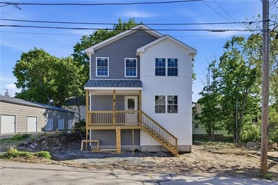 /international/us/10-walnut-street-west-warwick-ri-110108017735/