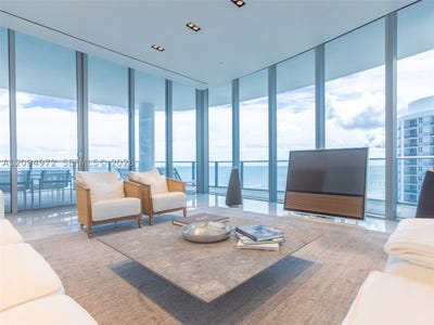 /international/us/17475-collins-ave-sunny-isles-beach-fl-110110334212/