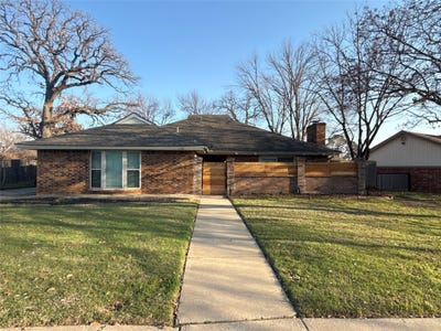 /international/us/2109-oakmeadow-street-bedford-tx-110105085241/