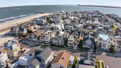 /international/us/114-s-15th-ave-longport-nj-110108175426/