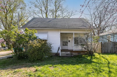 /international/us/916-n-kansas-expressway-springfield-mo-110101454729/