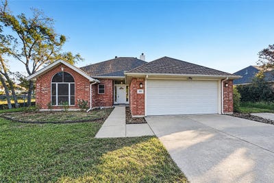 /international/us/506-dallas-drive-roanoke-tx-110120535553/