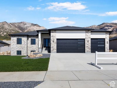 /international/us/710-e-mountain-road-n-north-ogden-ut-110110375521/