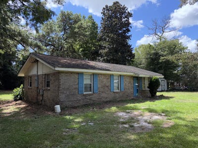 /international/us/1340-race-track-road-sumter-sc-110110010377/