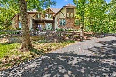 /international/us/17954-saddle-horn-road-wildwood-mo-110099870948/