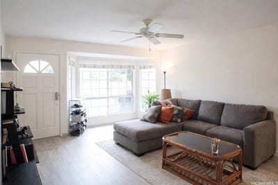 /international/us/594-mananai-place-honolulu-hi-110107308620/