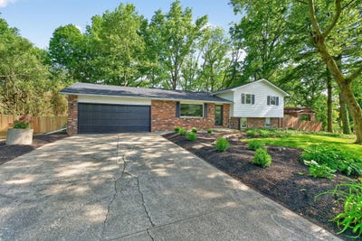 /international/us/181-greenbrier-road-sunbury-oh-110108334966/