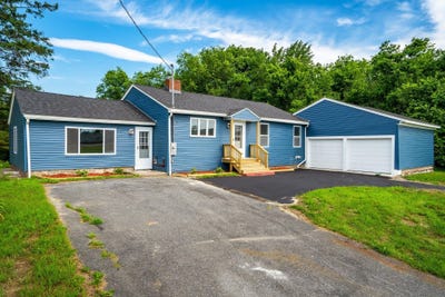 /international/us/941-augusta-road-winslow-me-110106252888/