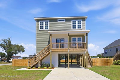 /international/us/108-flippers-cove-drive-cedar-point-nc-110108179601/
