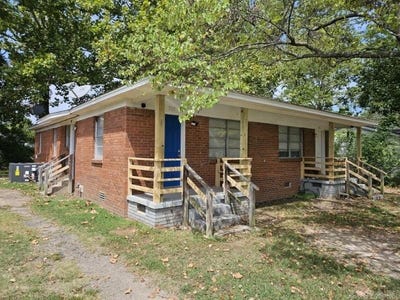 /international/us/308-n-oak-st-jacksonville-ar-110106921591/