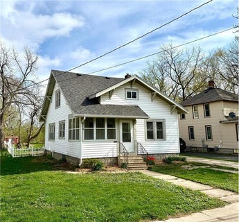/international/us/805-6th-avenue-se-austin-mn-110107548794/