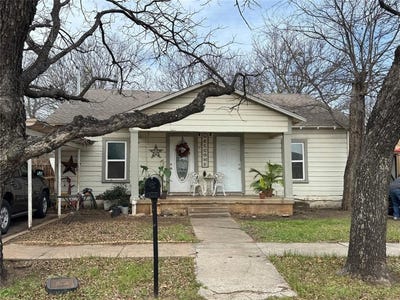 /international/us/111-n-nueces-coleman-tx-110106223762/