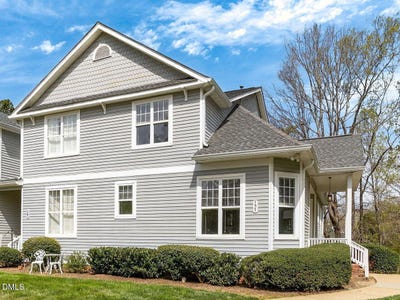 /international/us/157-summit-oaks-lane-holly-springs-nc-110106736451/