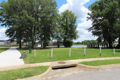 /international/us/2245-beachforest-sumter-sc-110069957897/
