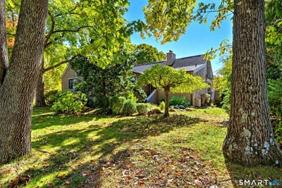 /international/us/532-narraganset-lane-stratford-ct-110120509066/