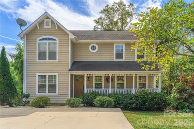 /international/us/17-sheridan-road-asheville-nc-110120481678/