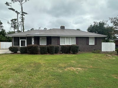 /international/us/2208-white-oak-drive-valdosta-ga-110102615665/