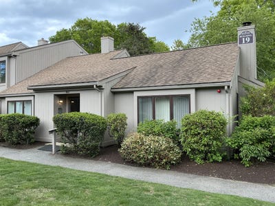 /international/us/481-buck-island-road-west-yarmouth-ma-110108385063/