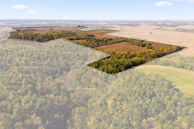 /international/us/430-elkader-street-strawberry-point-ia-110120462684/
