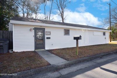 /international/us/323-trevathan-street-rocky-mount-nc-110105201821/