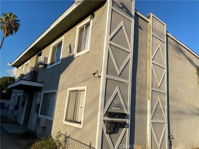 /international/us/170-e-olive-san-bernardino-ca-110109851583/