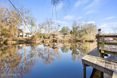 /international/us/4162-scenic-drive-middleburg-fl-110096709567/