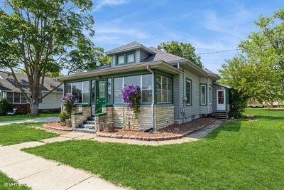 /international/us/906-grove-street-adel-ia-110100124578/
