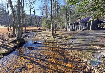 /international/us/642-everett-road-blairsville-ga-110106153541/