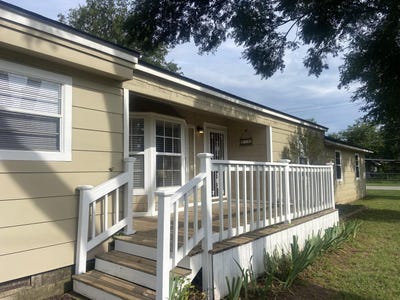 /international/us/130-s-maple-street-oologah-ok-110101025583/