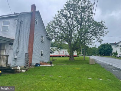 /international/us/801-main-street-zion-grove-pa-110096972558/