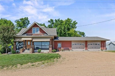 /international/us/17546-jade-avenue-glencoe-mn-110101007486/