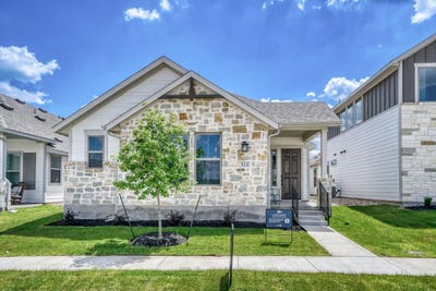 /international/us/122-international-st-buda-tx-110108503028/