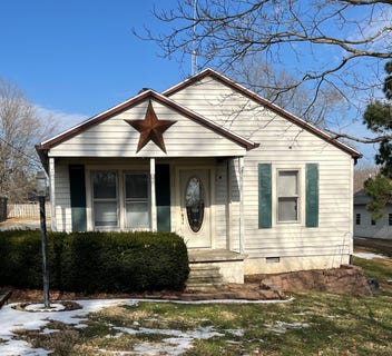 /international/us/205-cedar-street-central-city-ky-110105868449/