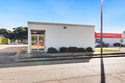 /international/us/223-s-main-street-opelousas-la-110103257047/