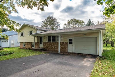 /international/us/5-adeane-drive-w-rochester-ny-110108476690/