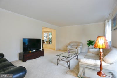 /international/us/10731-bear-oak-court-burke-va-110100358928/?lang=zh-tw