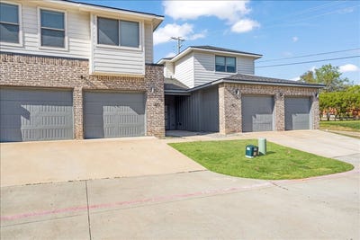 /international/us/3060-w-crawford-street-denison-tx-110107377809/