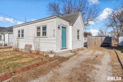 /international/us/612-s-lincoln-street-divernon-il-110106169923/