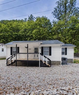 /international/us/4087-marrowbone-creek-rd-elkhorn-city-ky-110119906451/