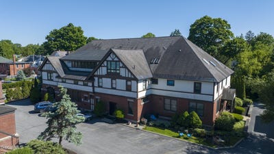 /international/us/37-clark-street-saratoga-springs-ny-110108641160/