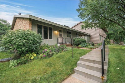 /international/us/134-windsor-court-new-brighton-mn-110101064431/