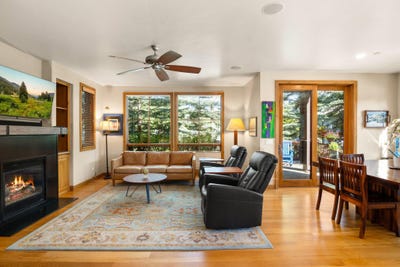 /international/us/371-w-river-st-ketchum-id-110100088494/