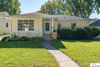 /international/us/443-harrison-avenue-north-mankato-mn-110110328463/