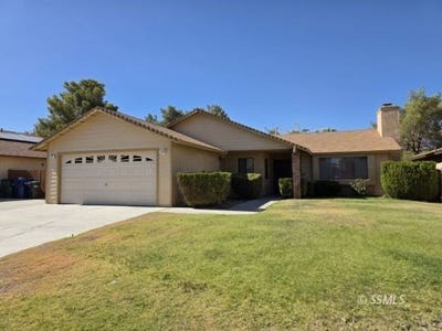 /international/us/620-ginger-ave-ridgecrest-ca-110101407370/