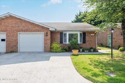 /international/us/1516-berwyn-drive-maryville-tn-110100724121/