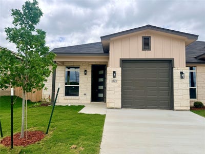 /international/us/1305-lone-pine-way-killeen-tx-110108684930/